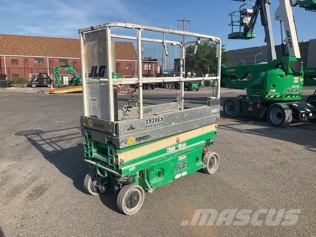 JLG 1930ES Scissor lifts