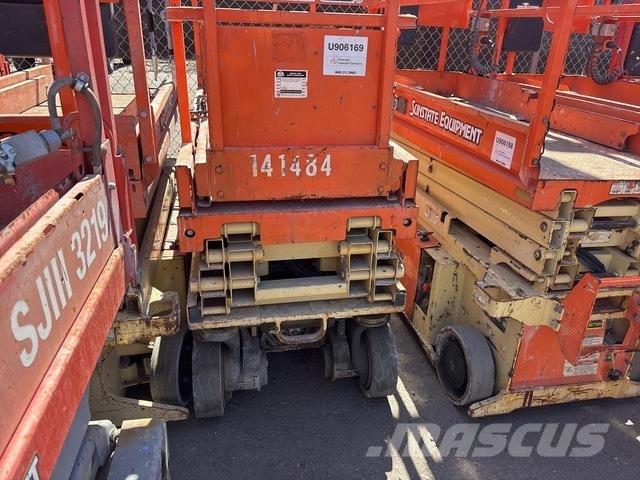 JLG 1930ES Scissor lifts