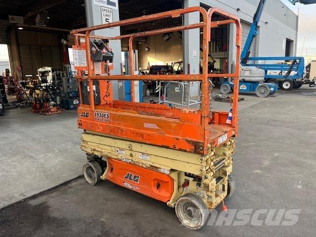 JLG 1930ES Scissor lifts