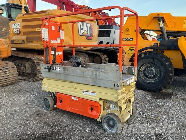JLG 1930ES Scissor lifts