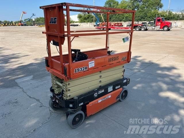 JLG 1932R Scissor lifts