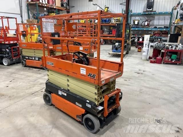 JLG 1932R Scissor lifts