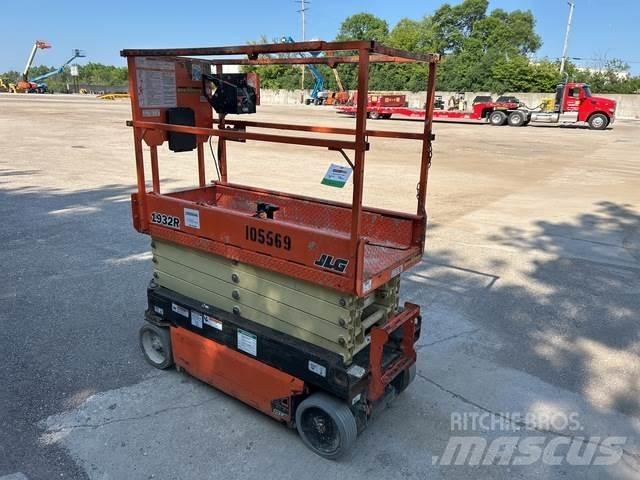 JLG 1932R Scissor lifts