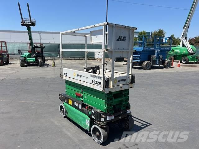 JLG 1932R Scissor lifts