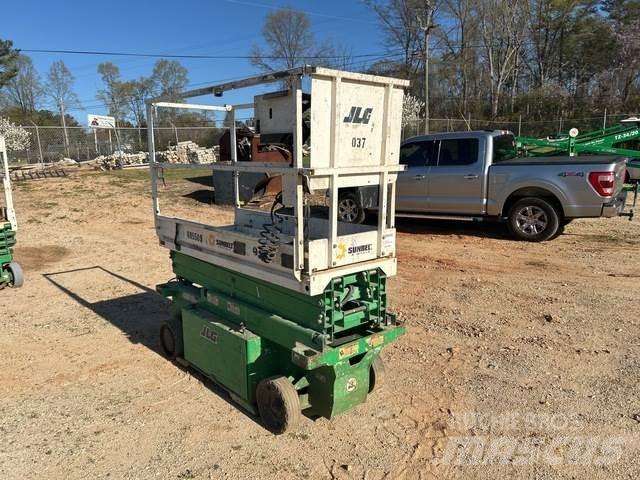 JLG 1932RS Scissor lifts