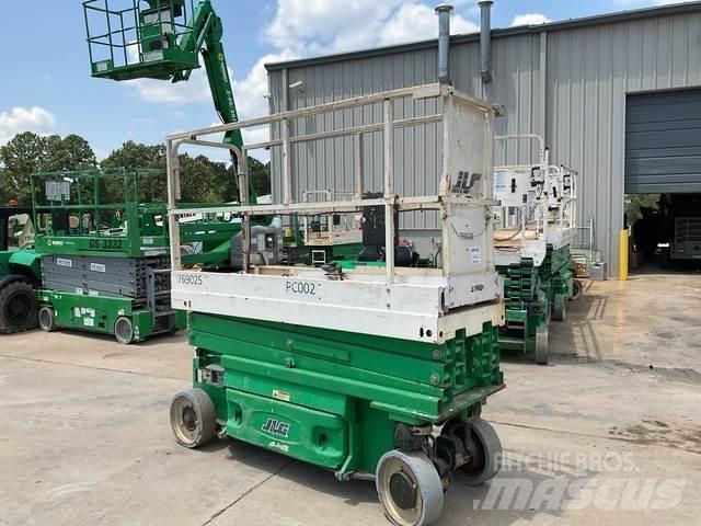 JLG 2032ES Scissor lifts
