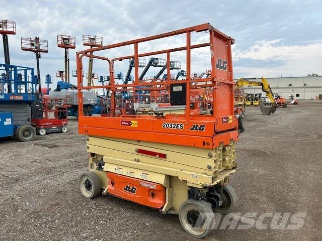 JLG 2032ES Scissor lifts