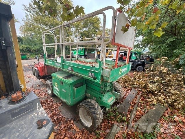 JLG 260MRT Scissor lifts