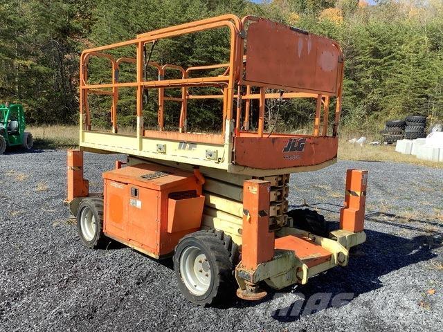 JLG 260MRT Scissor lifts