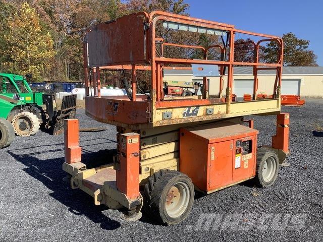 JLG 260MRT Scissor lifts