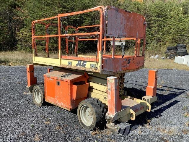 JLG 260MRT Scissor lifts