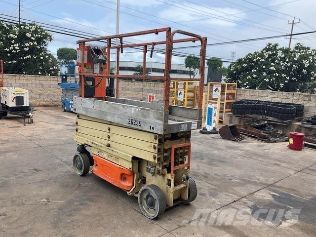 JLG 2630 ES Scissor lifts