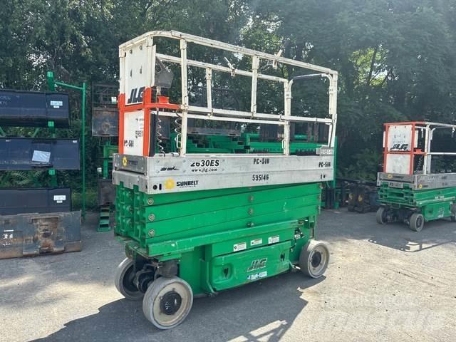 JLG 2630ES Scissor lifts