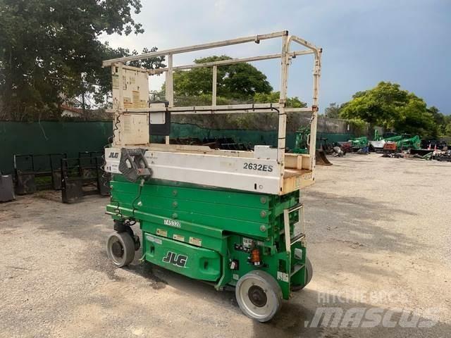 JLG 2632ES Scissor lifts