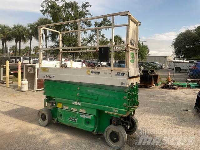 JLG 2632ES Scissor lifts