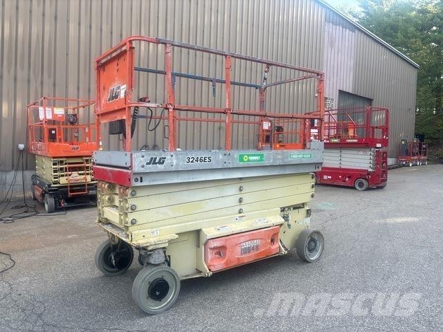 JLG 3246ES Scissor lifts