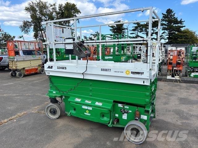 JLG 3246ES Scissor lifts