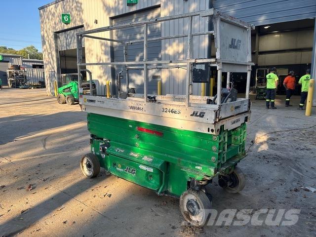 JLG 3246ES Scissor lifts