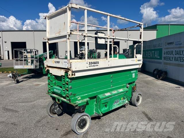 JLG 3246ES Scissor lifts