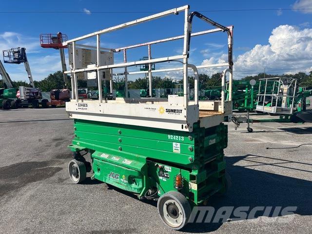 JLG 3246ES Scissor lifts