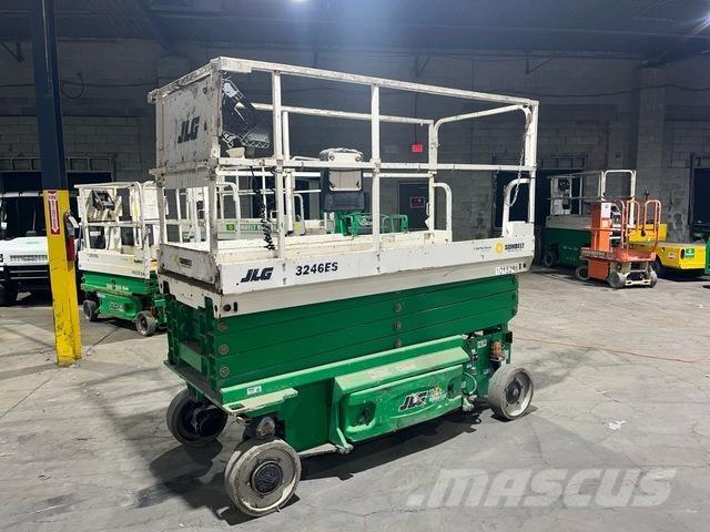 JLG 3246ES Scissor lifts
