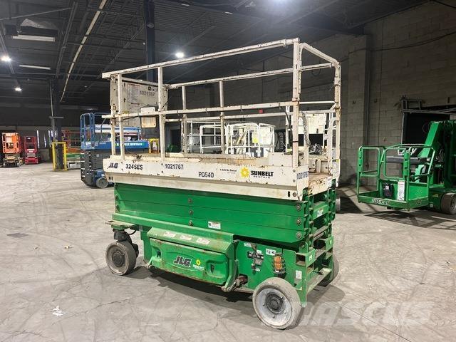 JLG 3246ES Scissor lifts