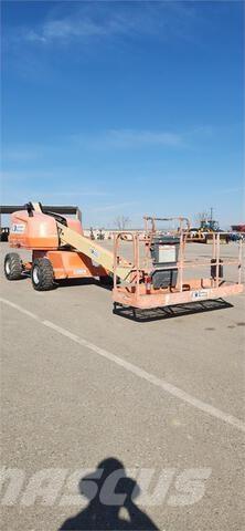 JLG 400S Telescopic boom lifts