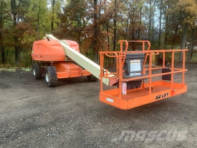 JLG 400S Telescopic boom lifts