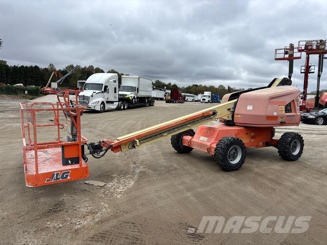 JLG 400S Telescopic boom lifts