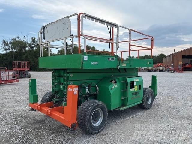 JLG 4394RT Scissor lifts