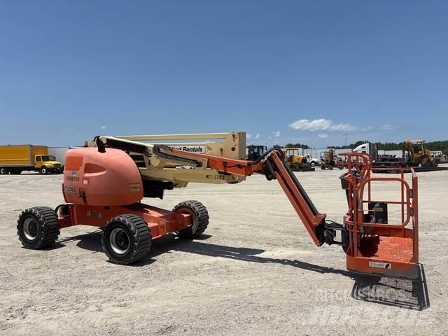 JLG 450AJ Articulated boom lifts