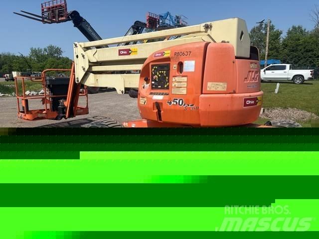 JLG 450AJ Articulated boom lifts
