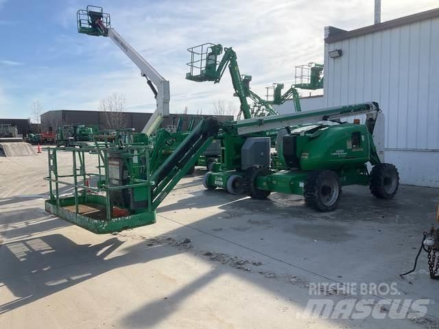 JLG 600AJ Articulated boom lifts