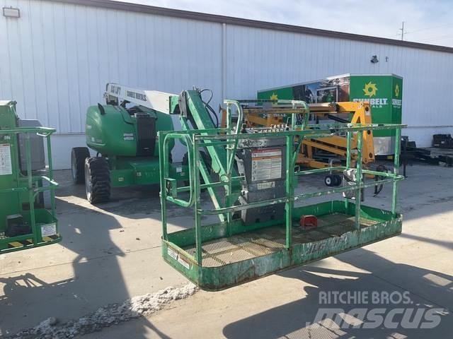JLG 600AJ Articulated boom lifts
