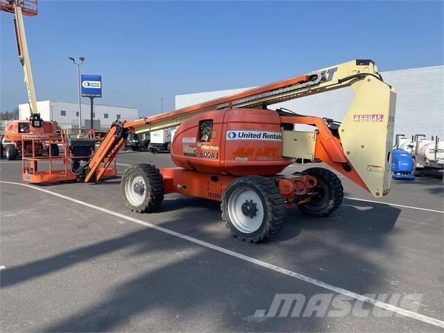 JLG 600AJ Articulated boom lifts