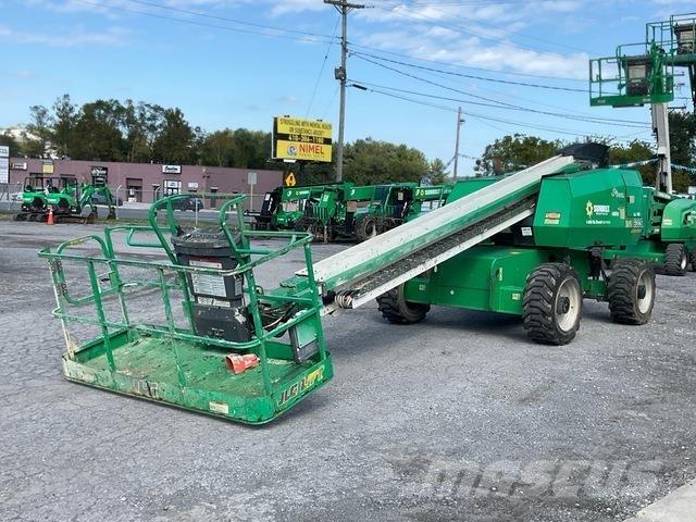 JLG 600S Telescopic boom lifts