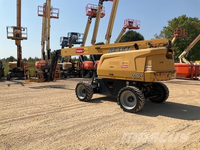 JLG 660SJ Telescopic boom lifts