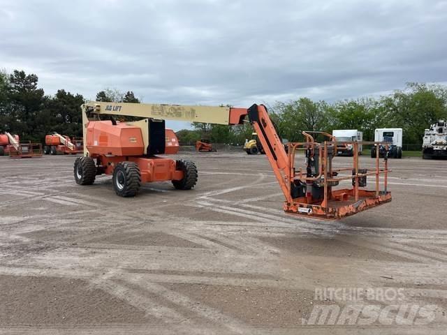 JLG 800 AJ Articulated boom lifts