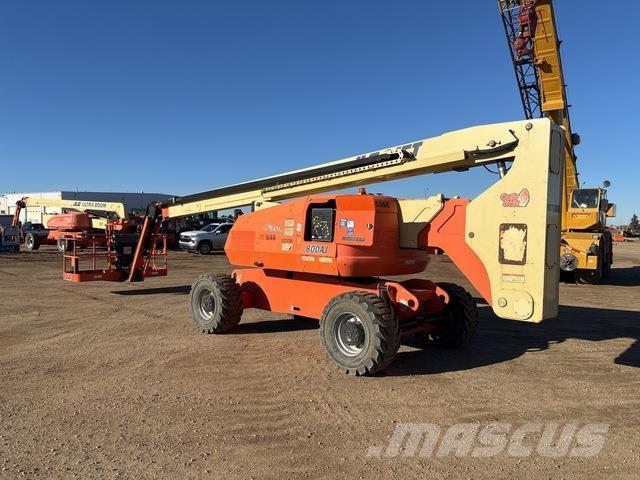 JLG 800 AJ Articulated boom lifts