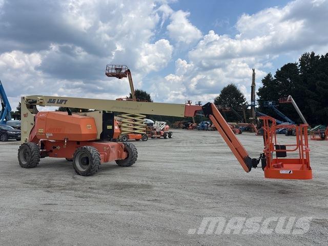 JLG 800AJ Articulated boom lifts