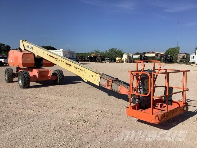 JLG 800S Telescopic boom lifts