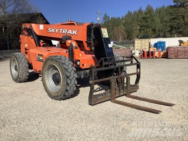 JLG 8042 Telescopic handlers