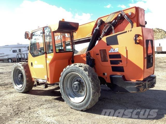 JLG 8042 Telescopic handlers