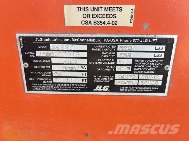 JLG 860SJ Telescopic boom lifts