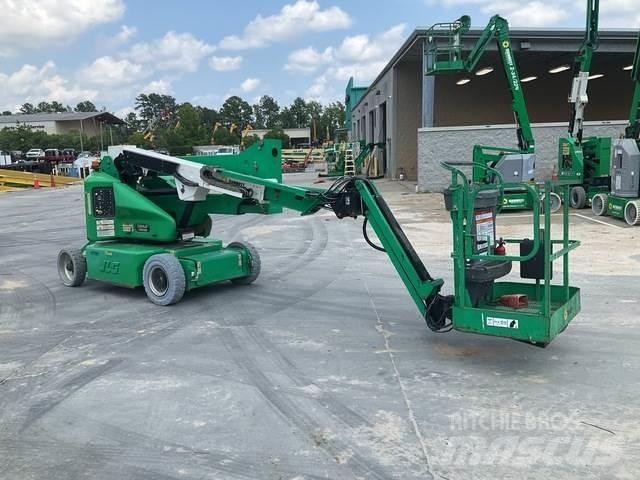 JLG E400AJP Articulated boom lifts