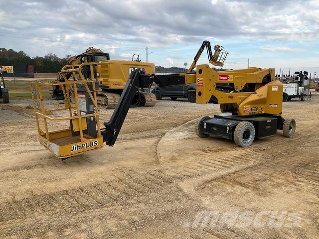 JLG E400AJPN Articulated boom lifts