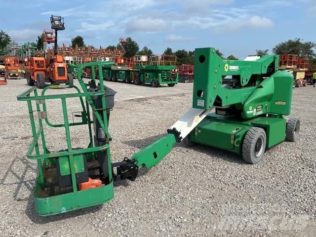 JLG E400AN Articulated boom lifts