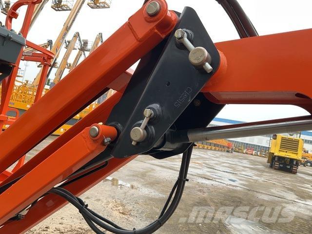 JLG H340AJ Articulated boom lifts