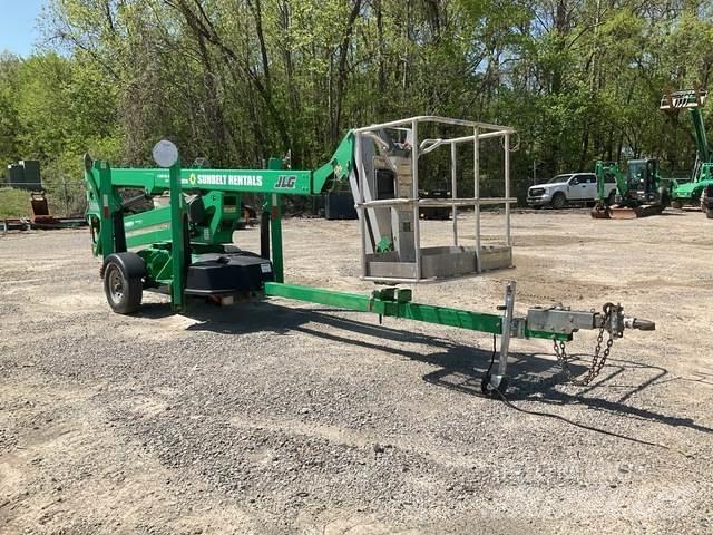 JLG T500J Trailer mounted aerial platforms