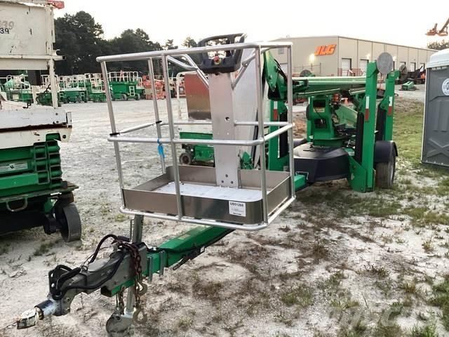 JLG T500J Trailer mounted aerial platforms